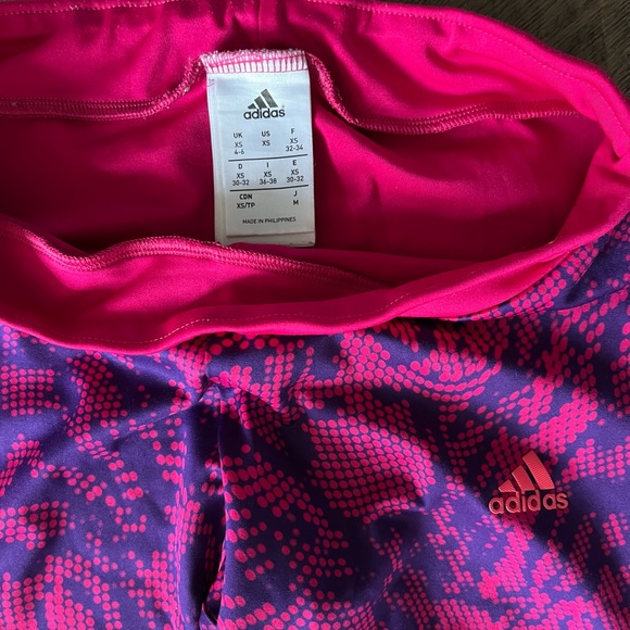 Adidas workout tights that are super comfortable and snug! - Picture 2 of 2